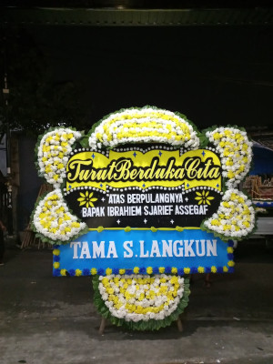 Papan Bunga Duka di Soloikma